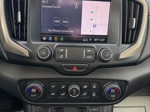 Used 2019 GMC Terrain Denali w/ GMC Pro Grade Package image 15