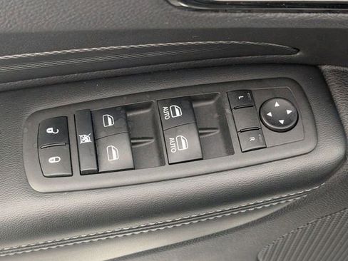 Used 2022 Dodge Durango GT image 12