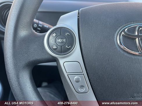 Used 2012 Toyota Prius C One image 20