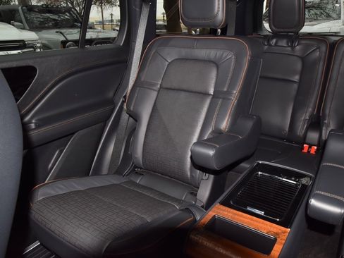 New 2026 Lincoln Aviator Black Label w/ Dynamic Handling Package image 21