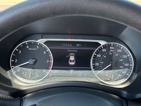 Used 2024 Nissan Sentra SV FWD image 21
