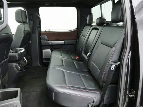 Used 2021 Ford F150 Lariat w/ Equipment Group 502A High AWD/4WD image 21