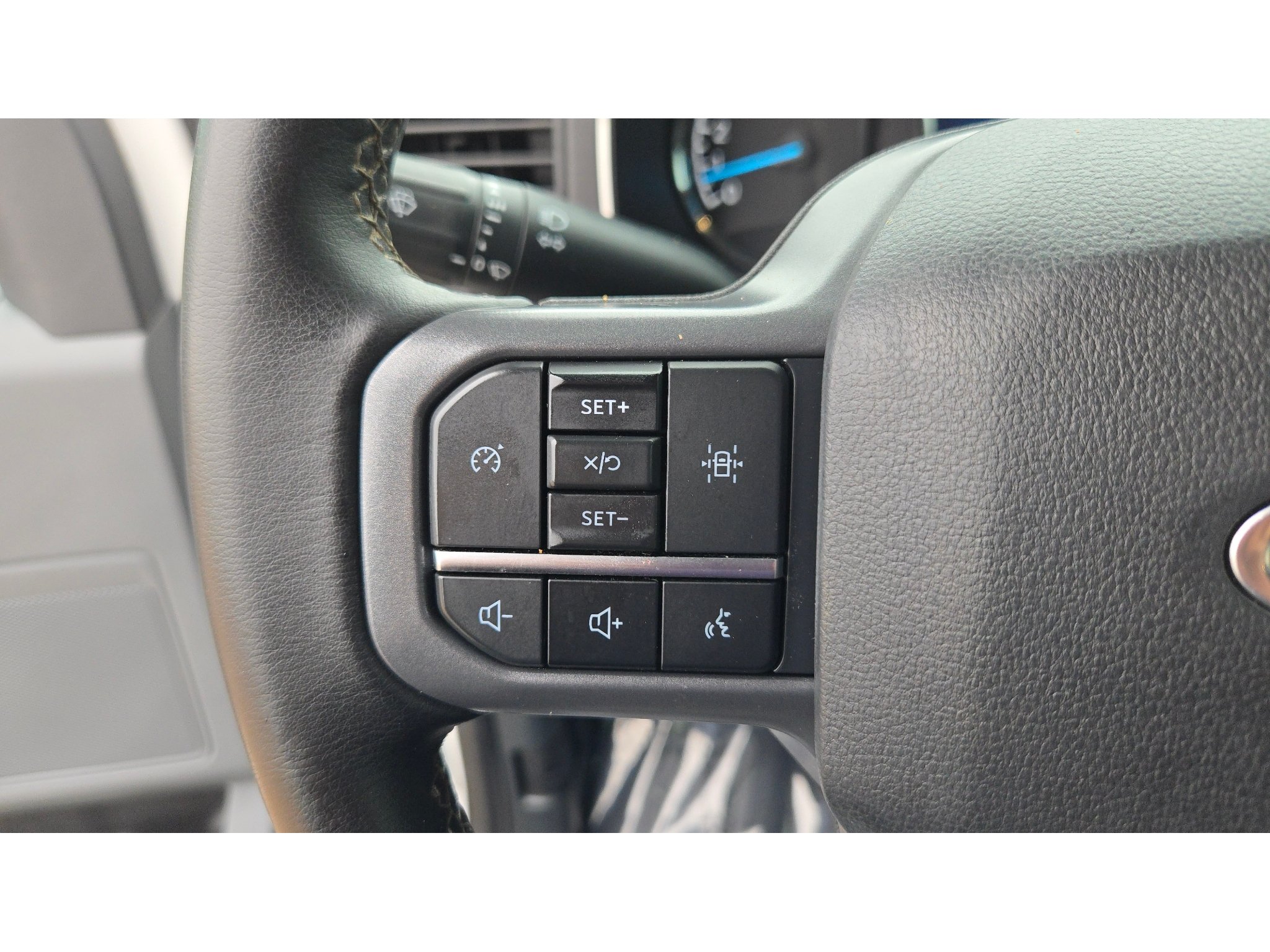 Used 2023 Ford F150 XLT w/ Equipment Group 301A Mid AWD/4WD image 31