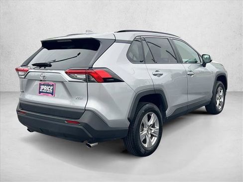 Certified 2025 Toyota RAV4 XLE FWD image 5