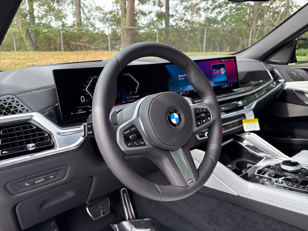 New 2027 BMW X6 xDrive40i w/ Executive Package AWD/4WD image 14