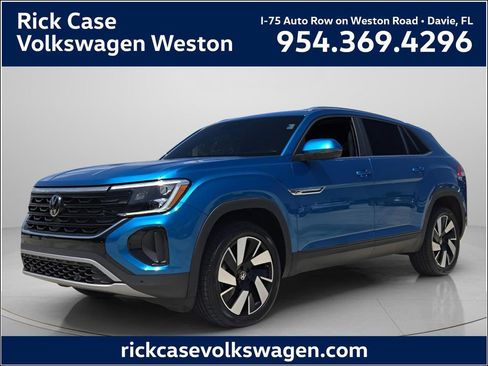 Certified 2024 Volkswagen Atlas Cross Sport SE FWD image 1