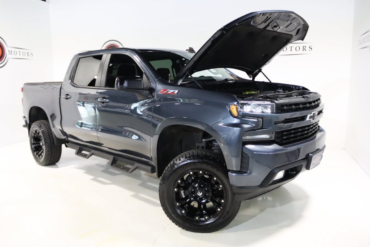 Used 2019 Chevrolet Silverado 1500 RST AWD/4WD image 37