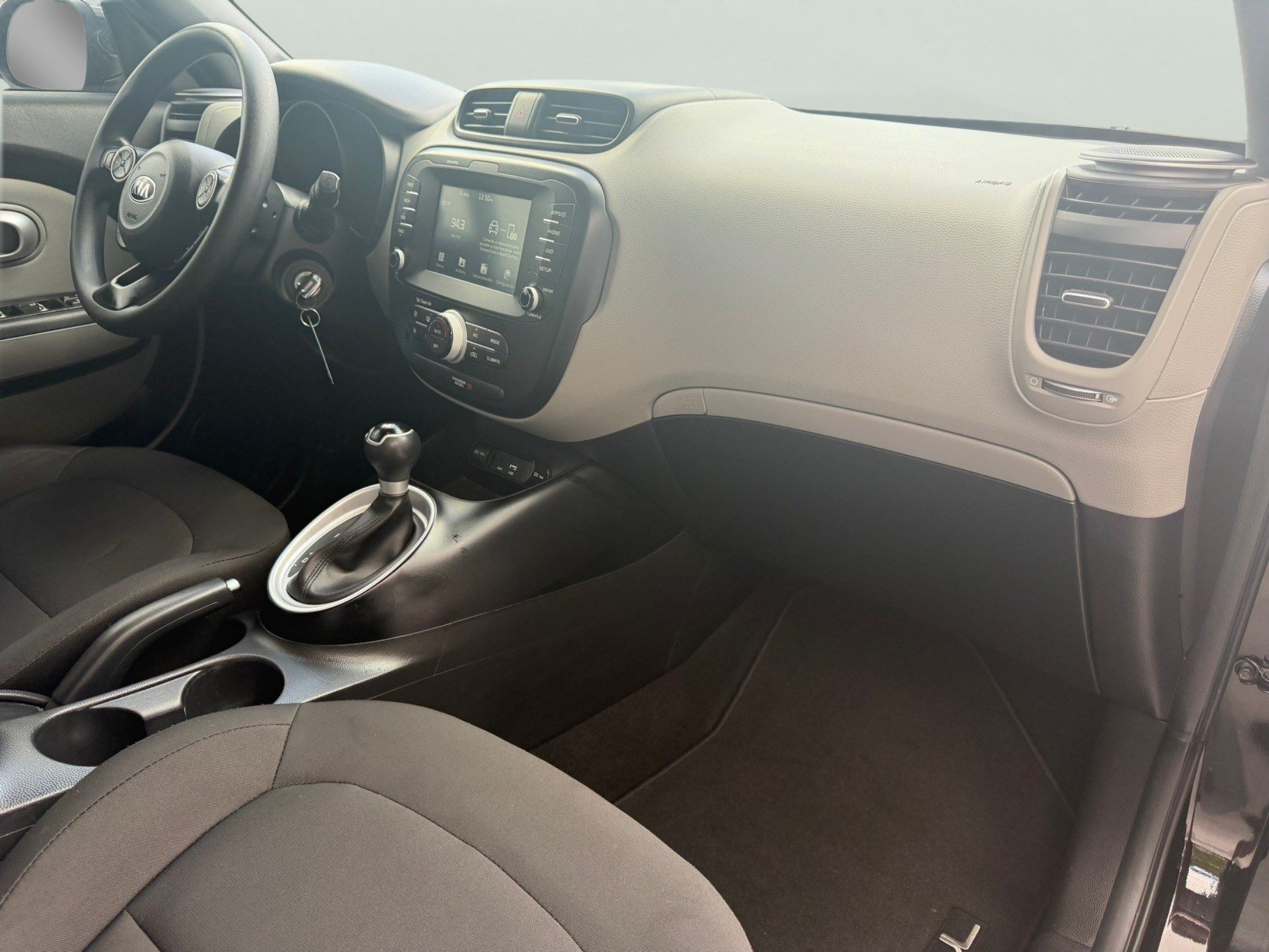 Used 2019 Kia Soul w/ Convenience Package FWD image 18