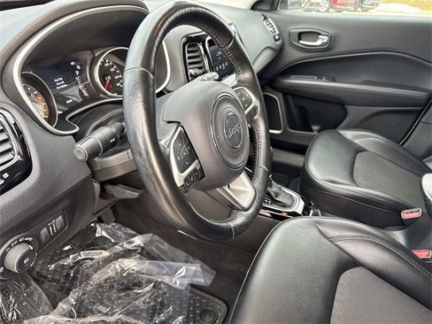 Used 2020 Jeep Compass Latitude image 21