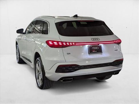 New 2025 Audi Q5 Premium Plus image 8