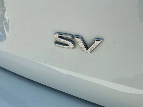 Used 2018 Nissan Pathfinder SV FWD image 20