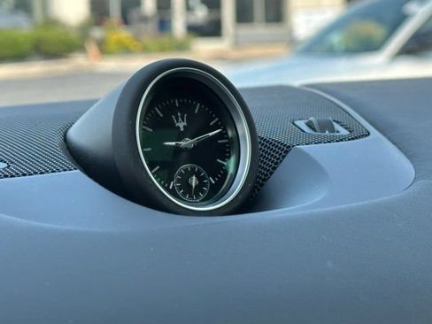 Used 2024 Maserati Levante GT Ultima AWD/4WD image 25