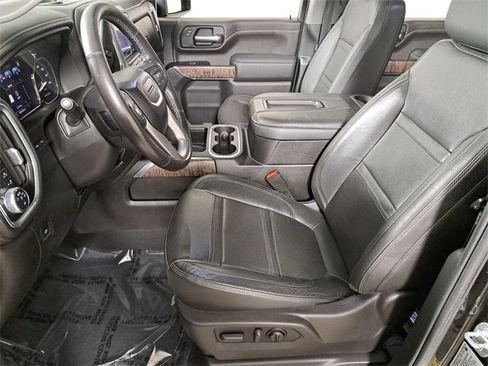 Used 2022 GMC Sierra 2500 Denali w/ Denali Black Diamond Edition image 19