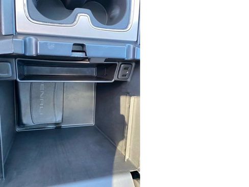 Used 2017 GMC Sierra 1500 Denali image 18