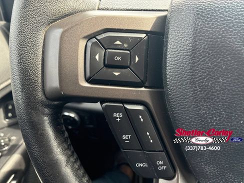 Used 2018 Ford Expedition XLT w/ Equipment Group 202A RWD image 21