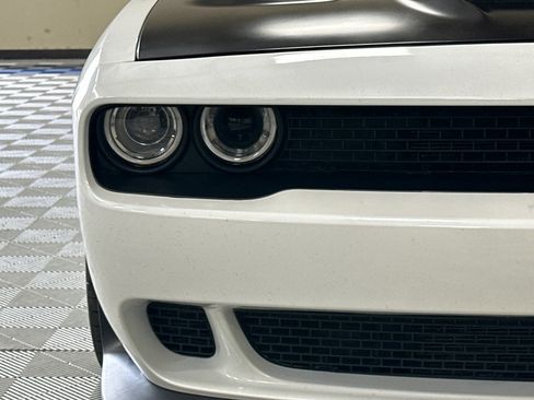 Used 2015 Dodge Challenger SRT Hellcat image 47