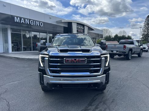 New 2026 GMC Sierra 2500 SLT w/ SLT Premium Package AWD/4WD image 16