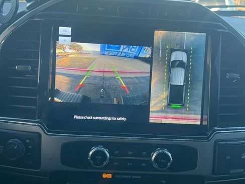 Used 2022 Ford F250 Lariat w/ Tremor Off-Road Package image 9