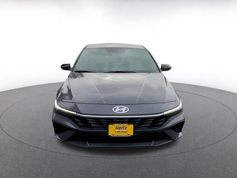 Used 2026 Hyundai Elantra Sport FWD image 4