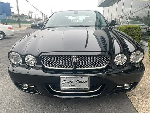 Used 2008 Jaguar XJ8 image 30