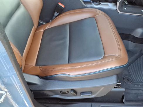 Used 2024 Ford Bronco Outer Banks w/ Sasquatch Package image 17