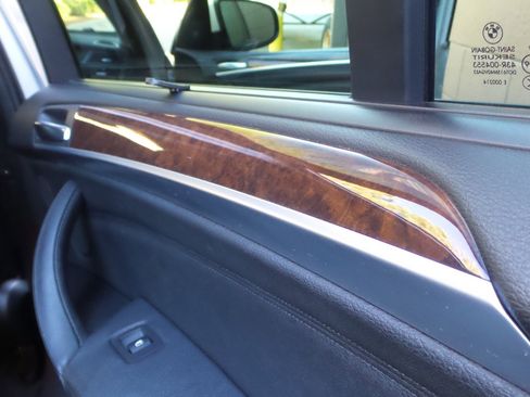 Used 2012 BMW X5 xDrive35d image 19