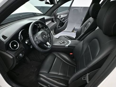 Used 2019 Mercedes-Benz GLC 300 image 22