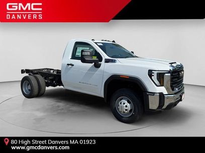 New 2026 GMC Sierra 3500 Pro w/ Snow Plow Prep Package