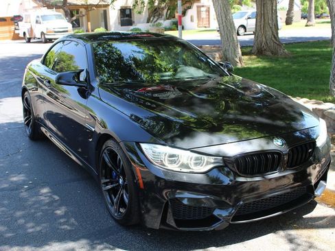 Used 2015 BMW M4 Convertible image 62
