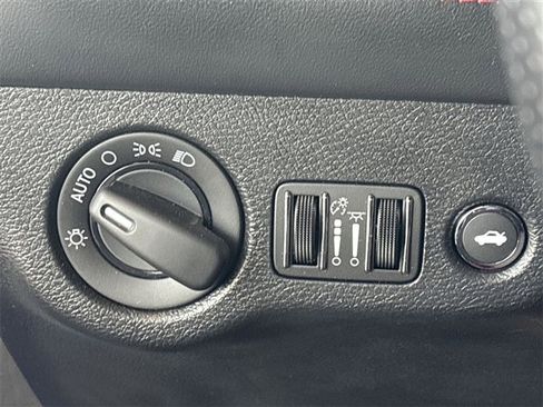 Used 2022 Dodge Challenger R/T Scat Pack image 17