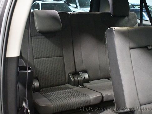 Used 2015 GMC Yukon XL SLE w/ Convenience Package image 18