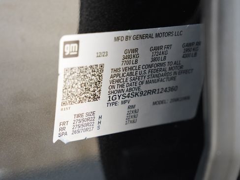 Certified 2024 Cadillac Escalade ESV V w/ Heavy-Duty Trailer Package image 32