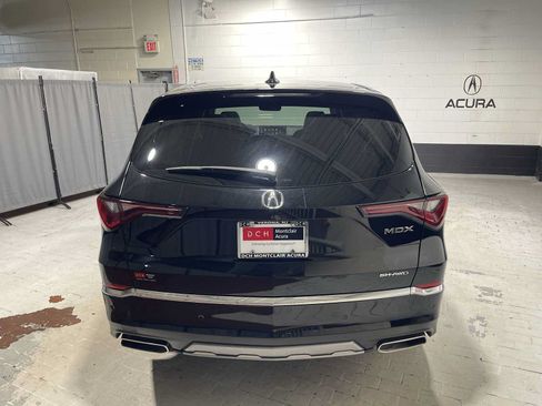 Used 2025 Acura MDX w/ Technology Package AWD/4WD image 5