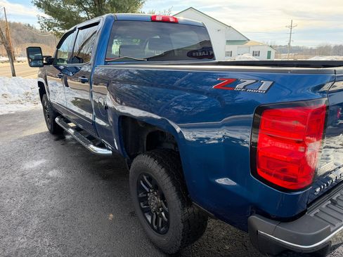 Used 2018 Chevrolet Silverado 2500 LT w/ All Star Edition image 15