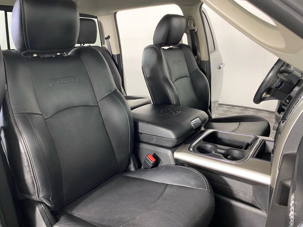 Used 2017 RAM 1500 Laramie w/ Convenience Group AWD/4WD image 14