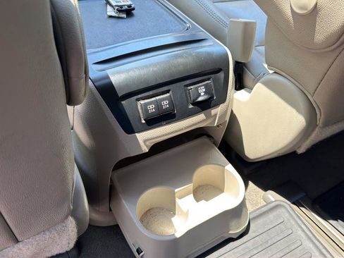 Used 2020 Toyota Sienna XLE Premium AWD/4WD image 18