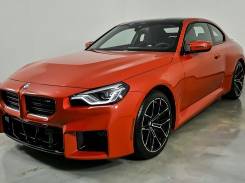 Used 2024 BMW M2 w/ Carbon Package image 5