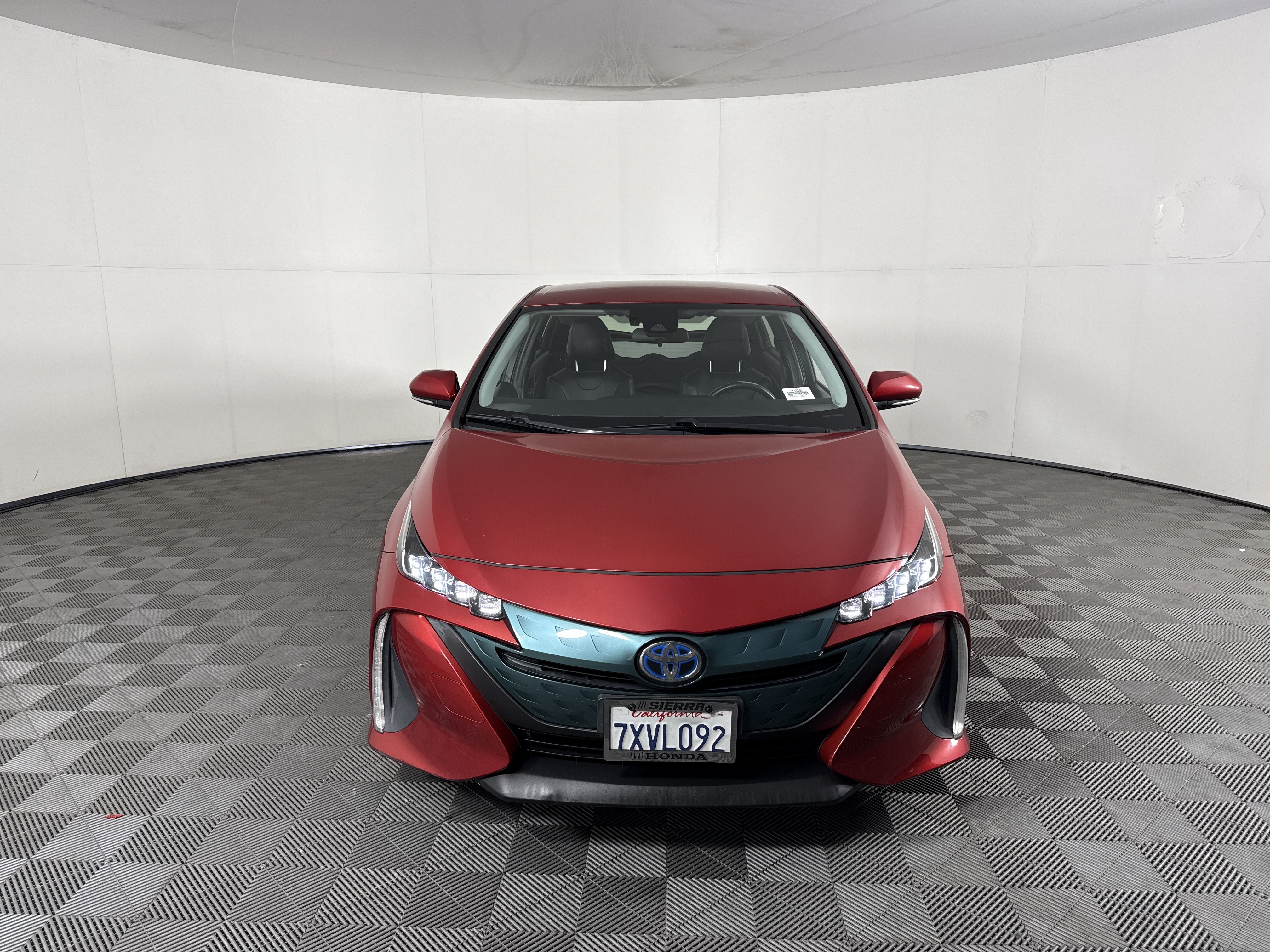 Used 2017 Toyota Prius Prime Premium w/ Carpet Mat Package FWD image 9
