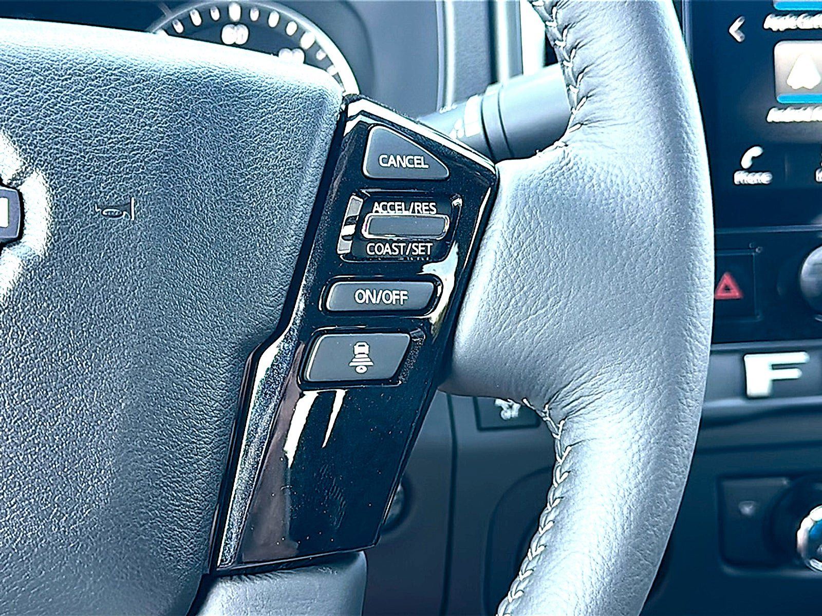 New 2027 Nissan Frontier SV w/ All-Weather Content Package RWD image 18