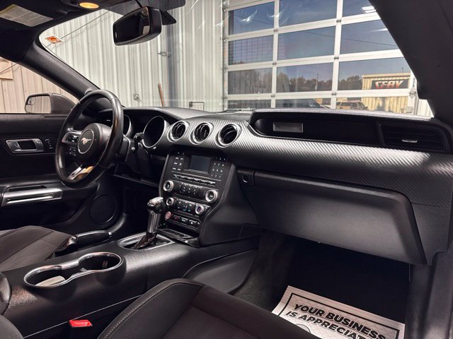 Used 2018 Ford Mustang Coupe w/ Black Accent Pkg RWD image 22