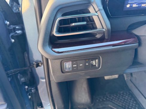 Used 2025 Chevrolet Traverse Z71 w/ Enhanced Driving Package image 29