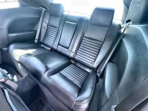Used 2013 Dodge Challenger SXT RWD image 14