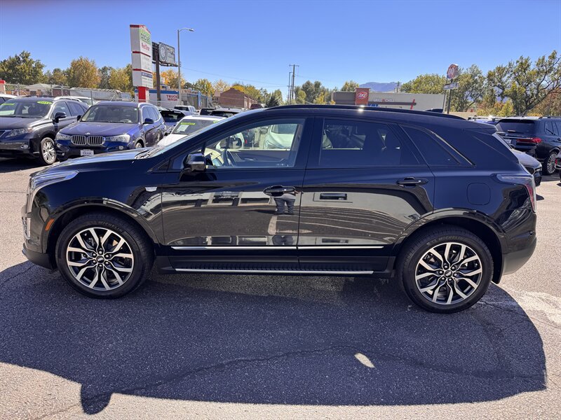 Used 2021 Cadillac XT5 Sportv w/ Platinum Package AWD/4WD image 4