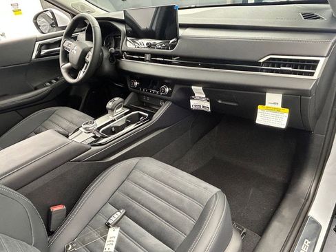 New 2026 Mitsubishi Outlander SE image 53