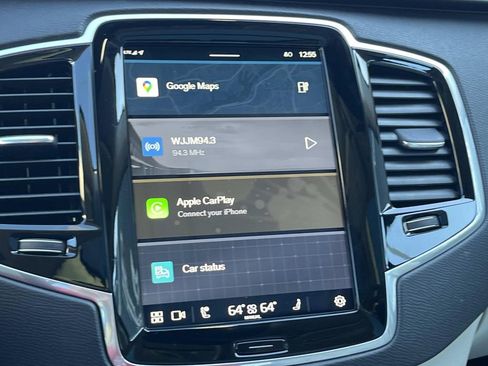 Used 2025 Volvo XC90 T8 Plus w/ Protection Package Premier image 32