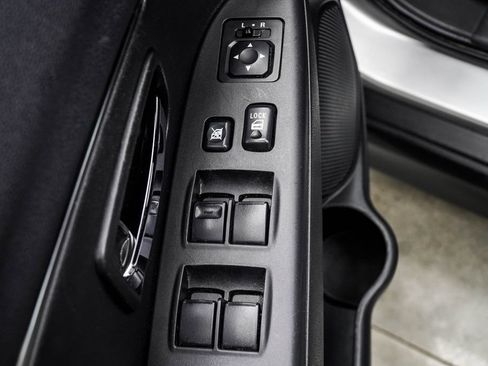 Used 2024 Mitsubishi Outlander Sport ES AWD/4WD image 33