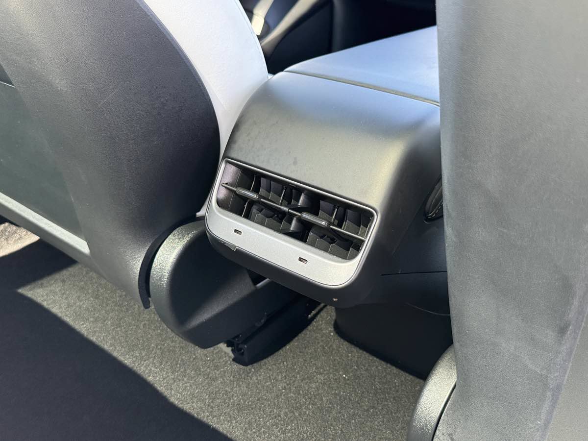 Used 2023 Tesla Model 3 Standard Range RWD image 20