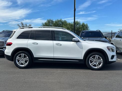 Certified 2022 Mercedes-Benz GLB 250 GLB 250 image 2