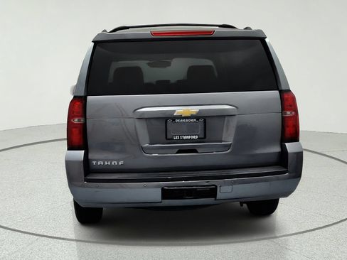 Used 2018 Chevrolet Tahoe LT w/ LT Signature Package AWD/4WD image 4