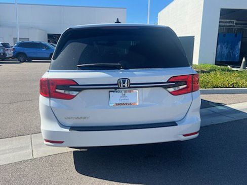 Certified 2021 Honda Odyssey EX-L image 4